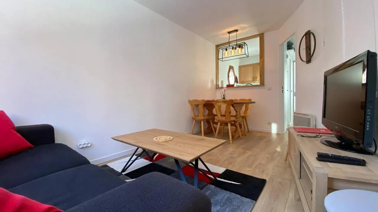 Chamois De Chamonix, Confortable 2 Pieces, Balcon, Parking Gratuit Apartment Chamonix